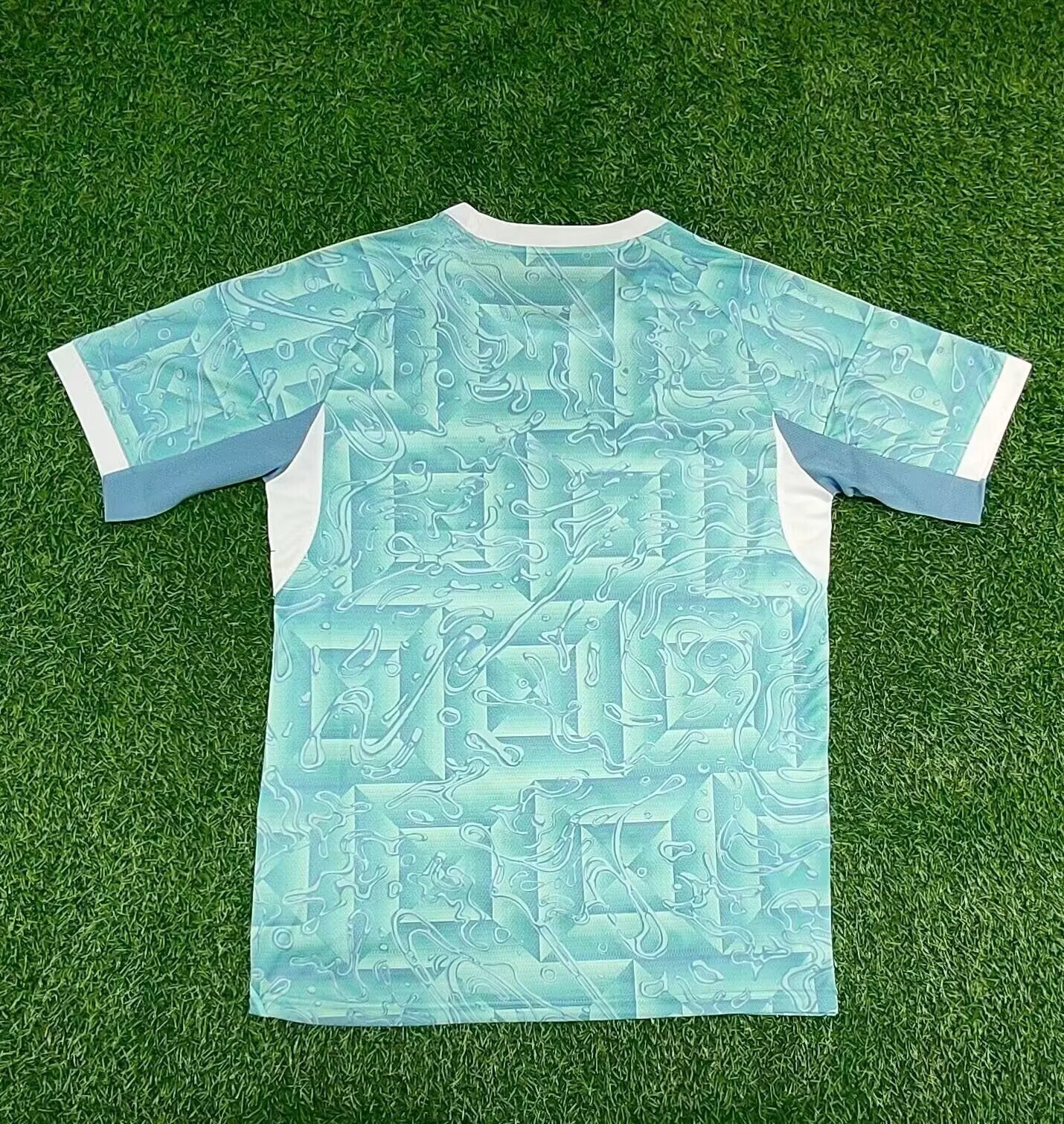 Juventus Away Jersey 24/25