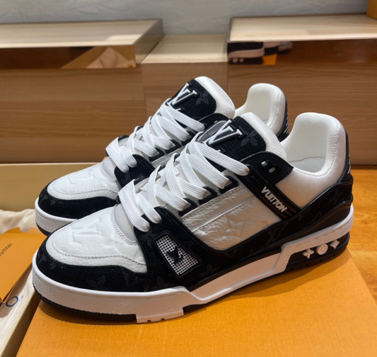 Louis Vuitton Trainer Sneaker