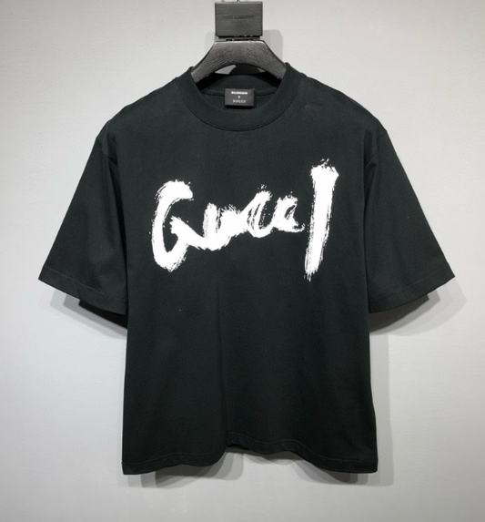 Gucci Brushstroke Logo T-Shirt in Black