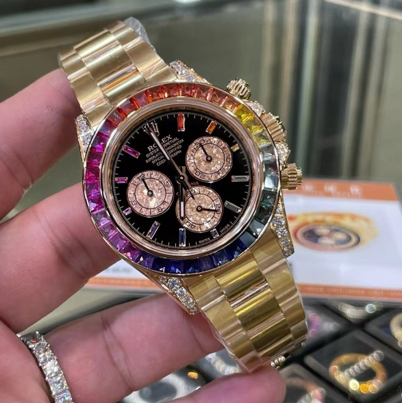 Rolex Cosmograph Daytona Rainbow Yellow Gold Black Dial