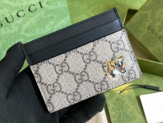Gucci GG Supreme Card Holder – Tiger Motif
