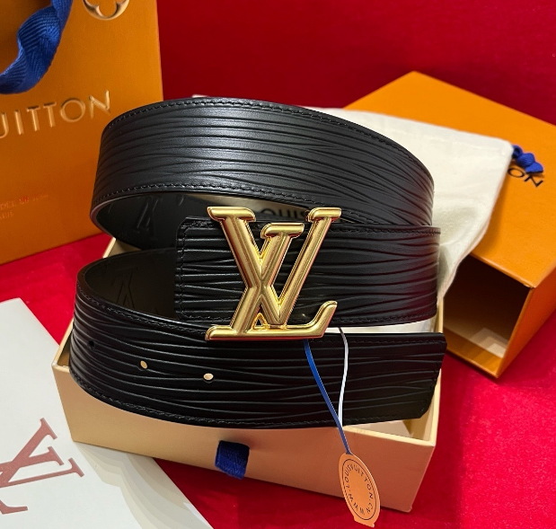 Louis Vuitton Epi Leather Belt – Gold LV Buckle