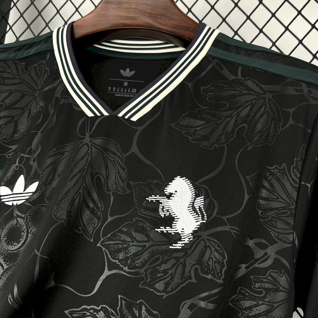 Juventus Originals Black Jersey