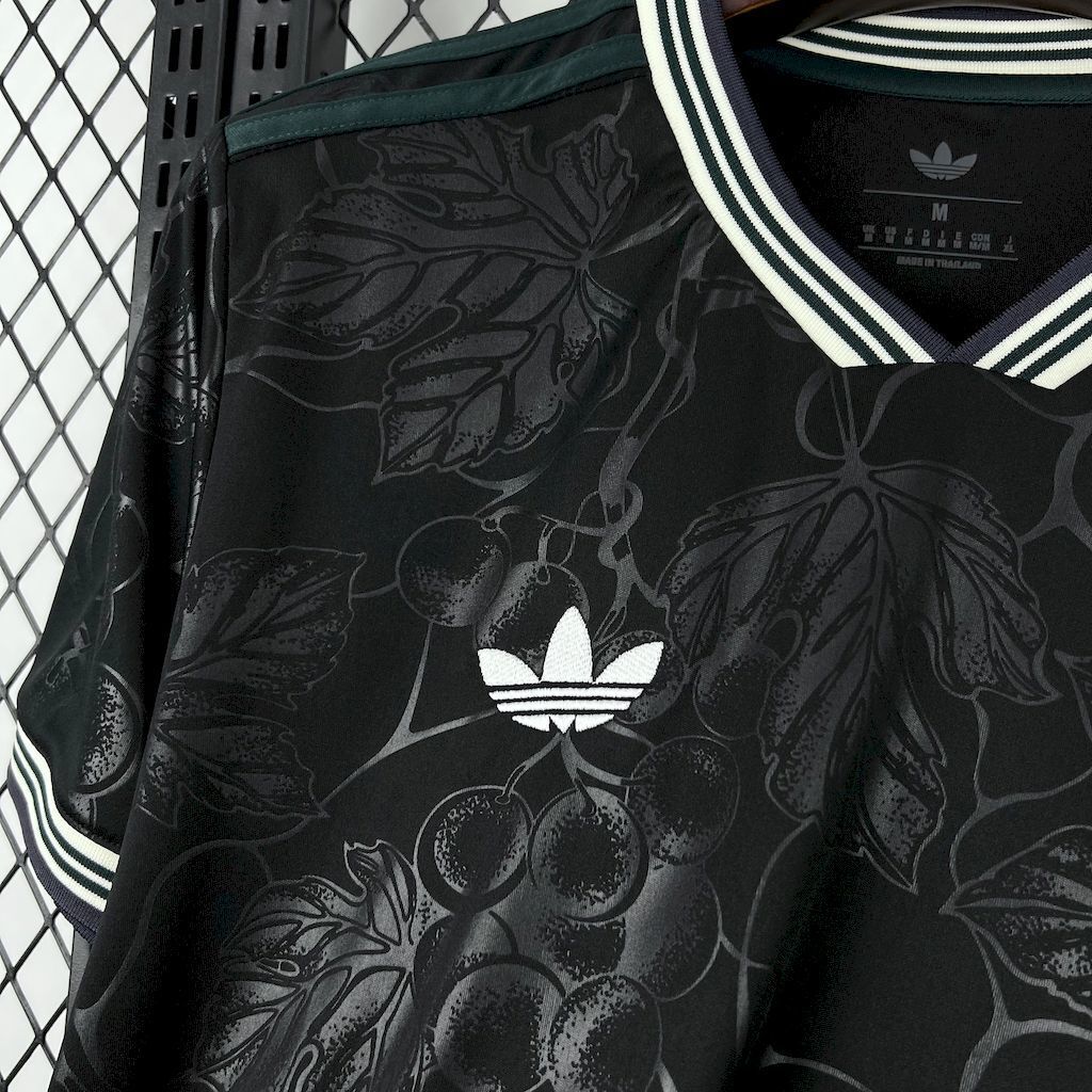 Juventus Originals Black Jersey